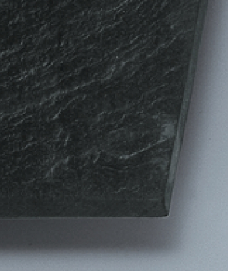 天然玄昌石のタイル